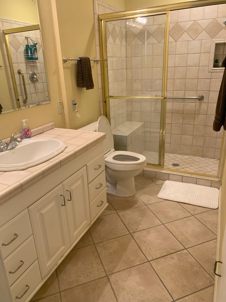 Comfort Suite photo 2