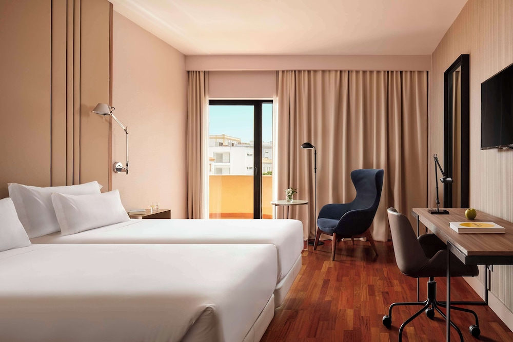 Standard Room - Photo 1