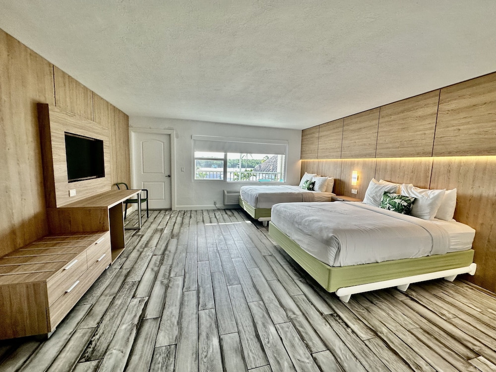 Family Suite (Queen)