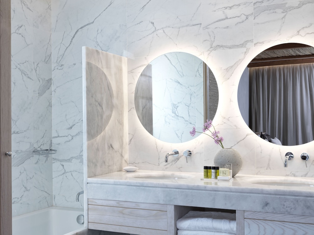 Junior Suite Inland View - Photo 6
