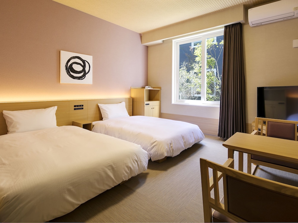 Twin Room, Non Smoking, Annex Building - Photo 1