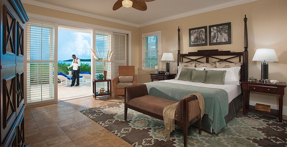 Honeymoon Villa, 1 Bedroom, Ocean View (Prime Minister Beachfront Walkout)