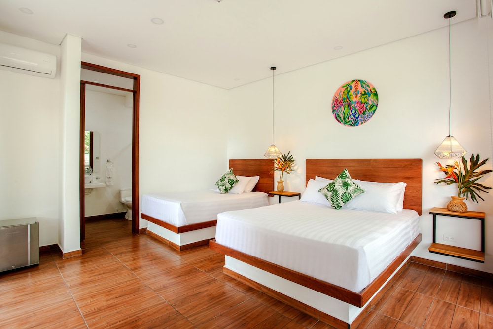Superior Triple Room, Garden View photo 1
