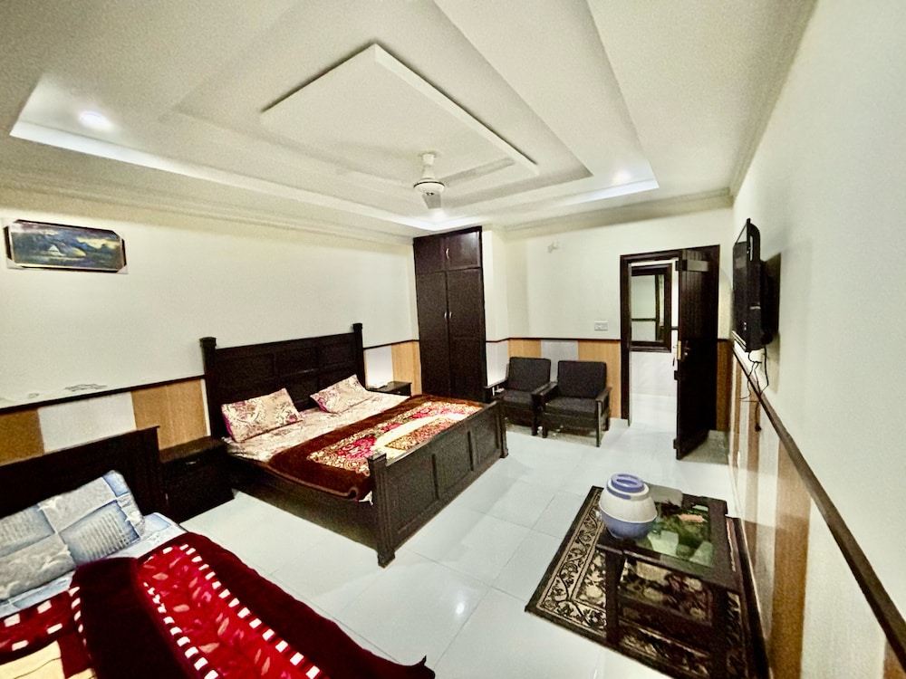 Deluxe Room, Balcony, Mountain View photo 1