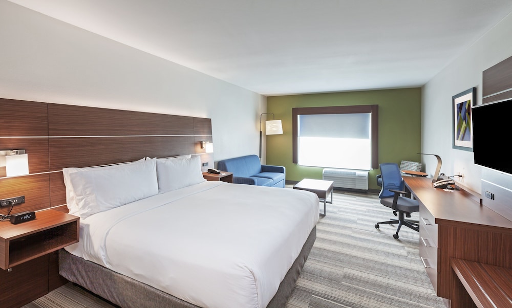 Suite, 1 King Bed, Jetted Tub photo 1