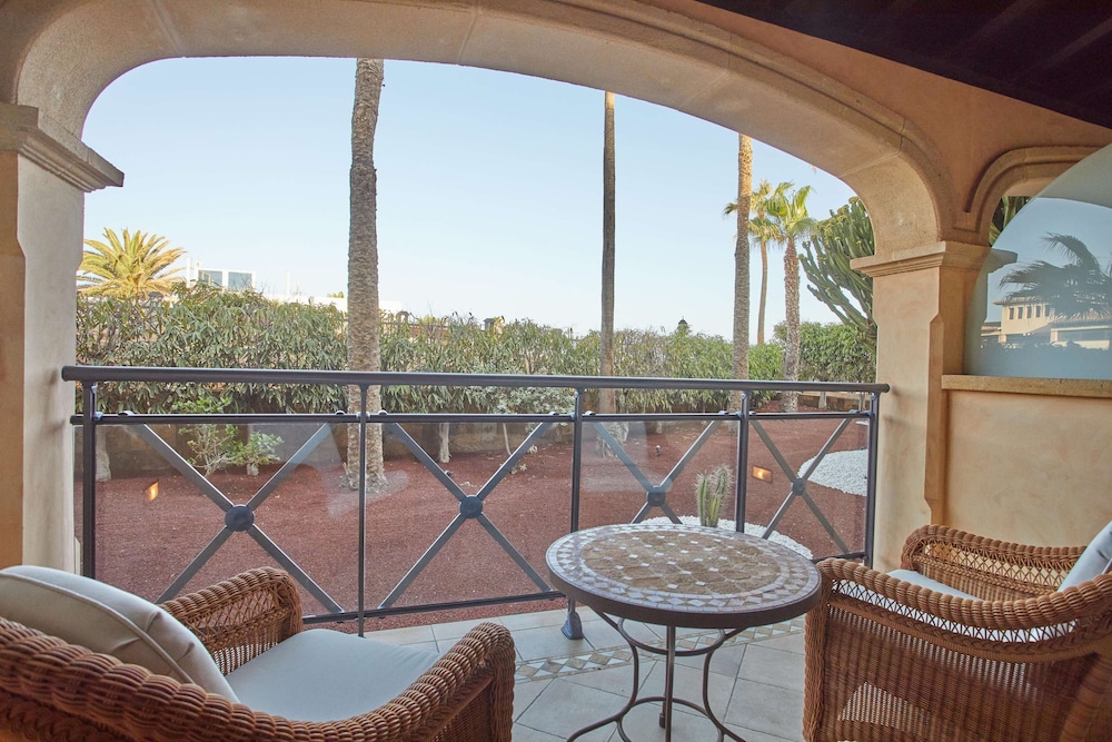 Junior Suite Deluxe Garden View (2 Ad) photo 3