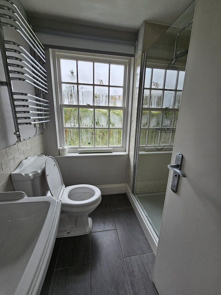 Comfort Suite, Ensuite photo 2