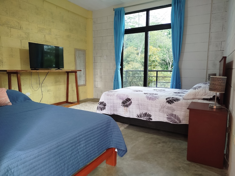 Standard Triple Room photo 1