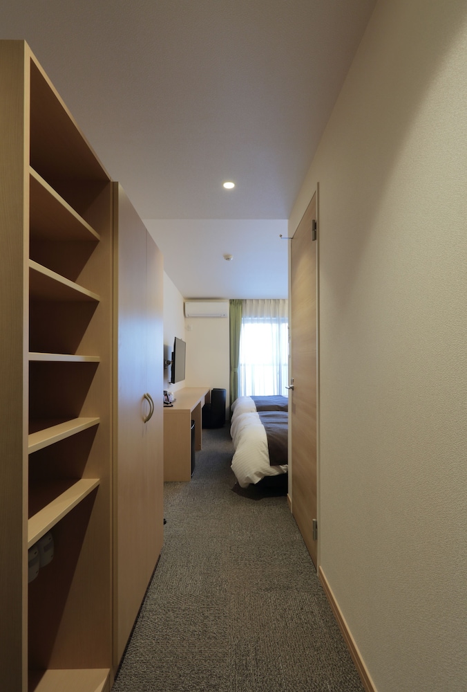 Standard Twin Room - Photo 5