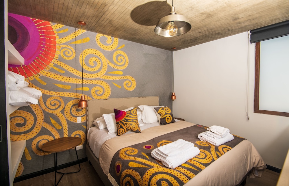 Signature Quadruple Room, 2 Bedrooms, Private Bathroom, Courtyard View photo 1