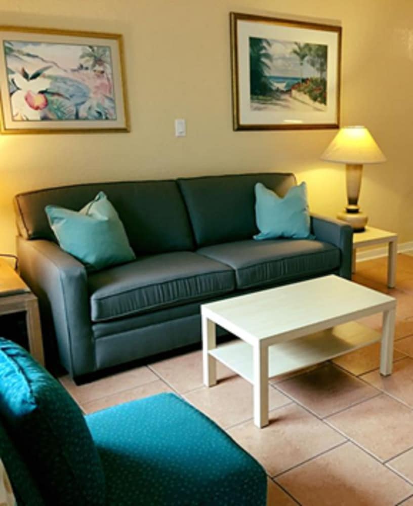 Deluxe 1-Bedroom King Bed W/ Kitchen & Sofa Bed photo 2