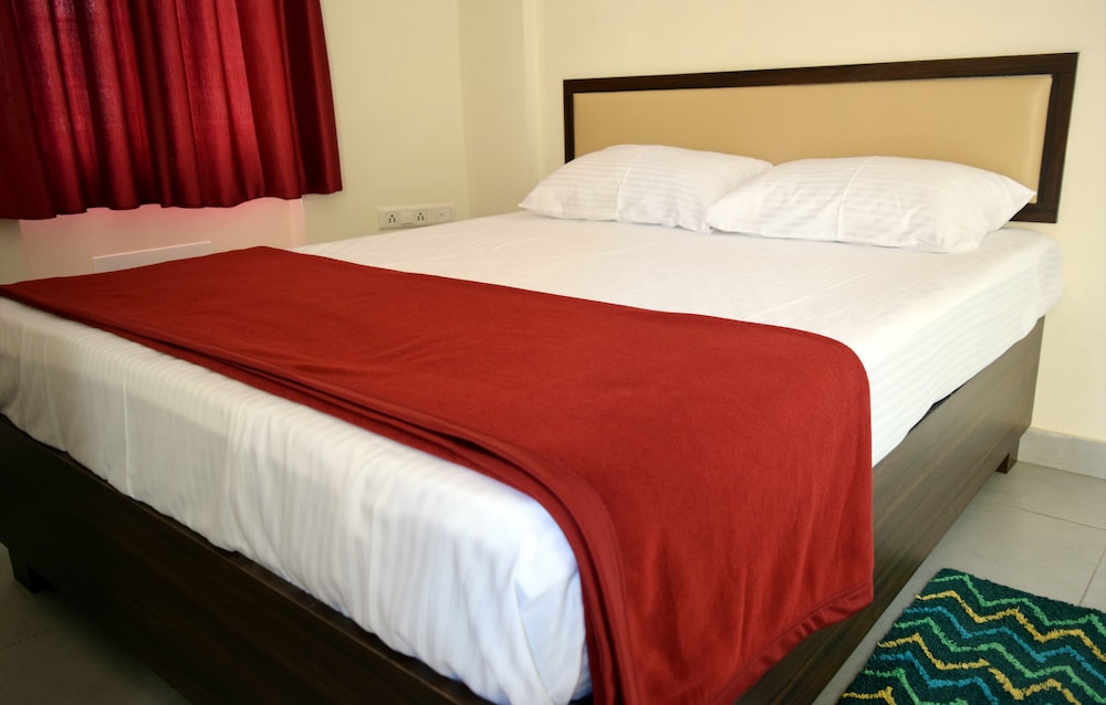 Executive Double Room, 1 Queen Bed, Accessible, Garden View photo 1