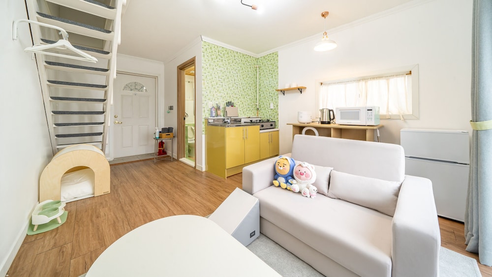 Basic Room, 1 Bedroom (Aria) - Photo 5