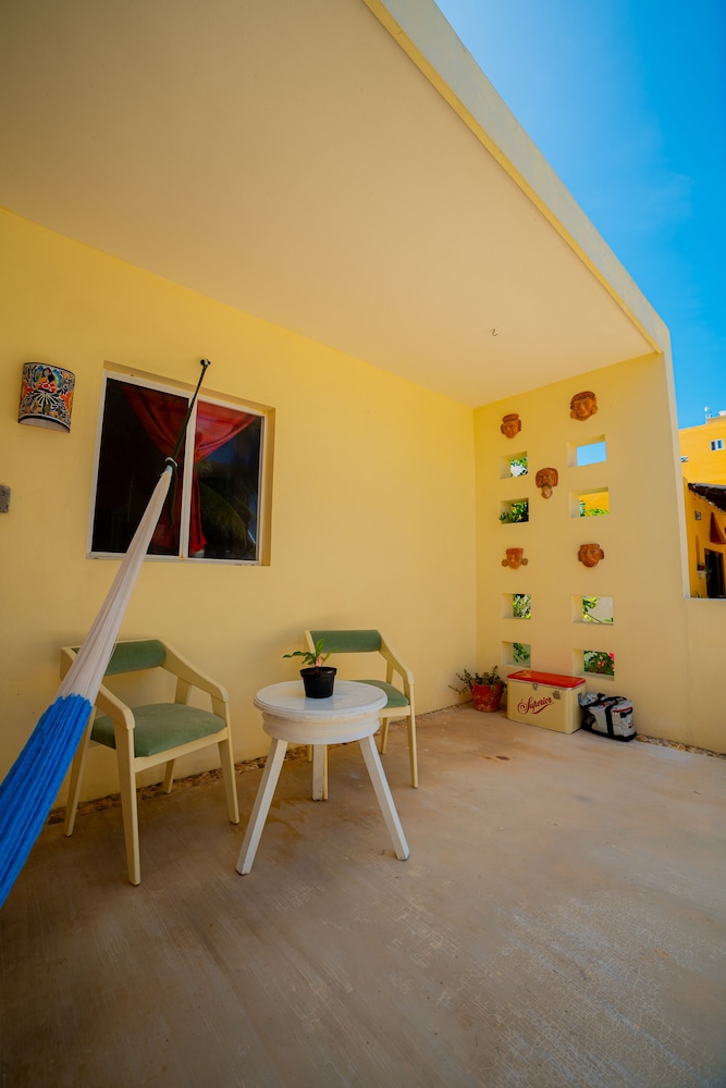 Standard Bungalow, 1 King Bed with Sofa bed, Garden View, Poolside photo 3