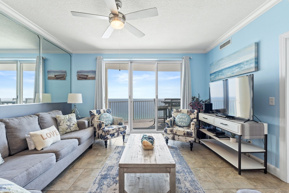 Condo, 2 Bedrooms, Ocean View (1904)