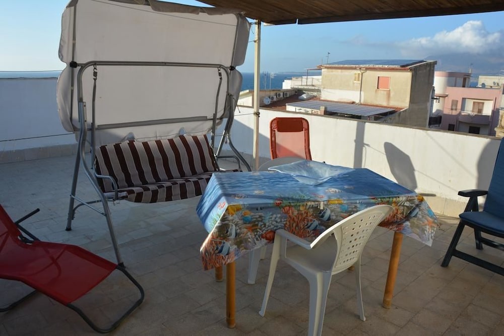 Duplex, Terrace photo 3