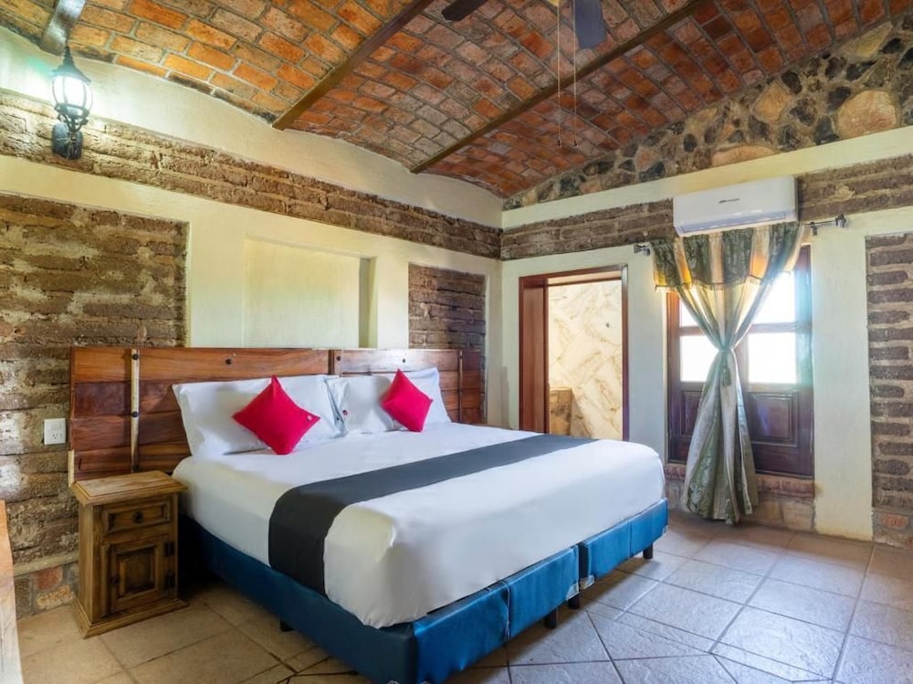 Deluxe Room, Mountain View