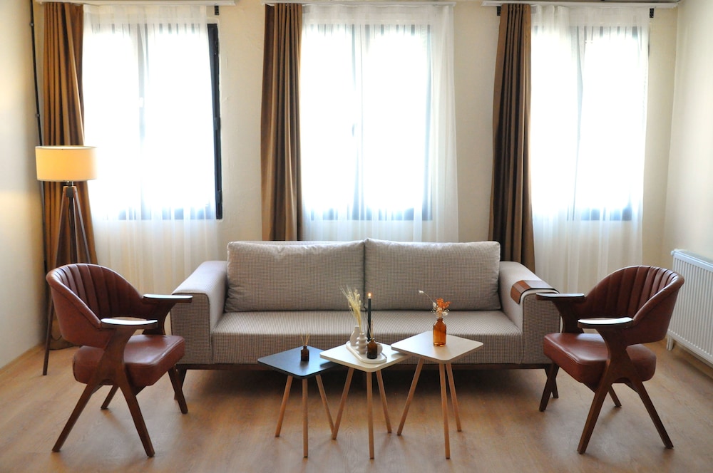 Executive Studio Suite photo 1