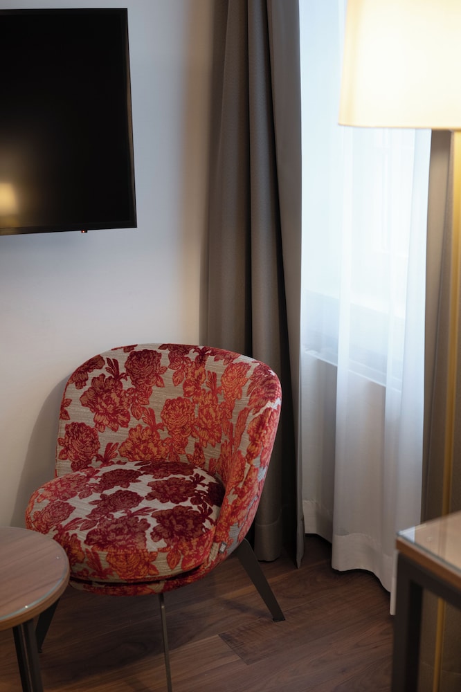 Double Room, City View (10m²) photo 3