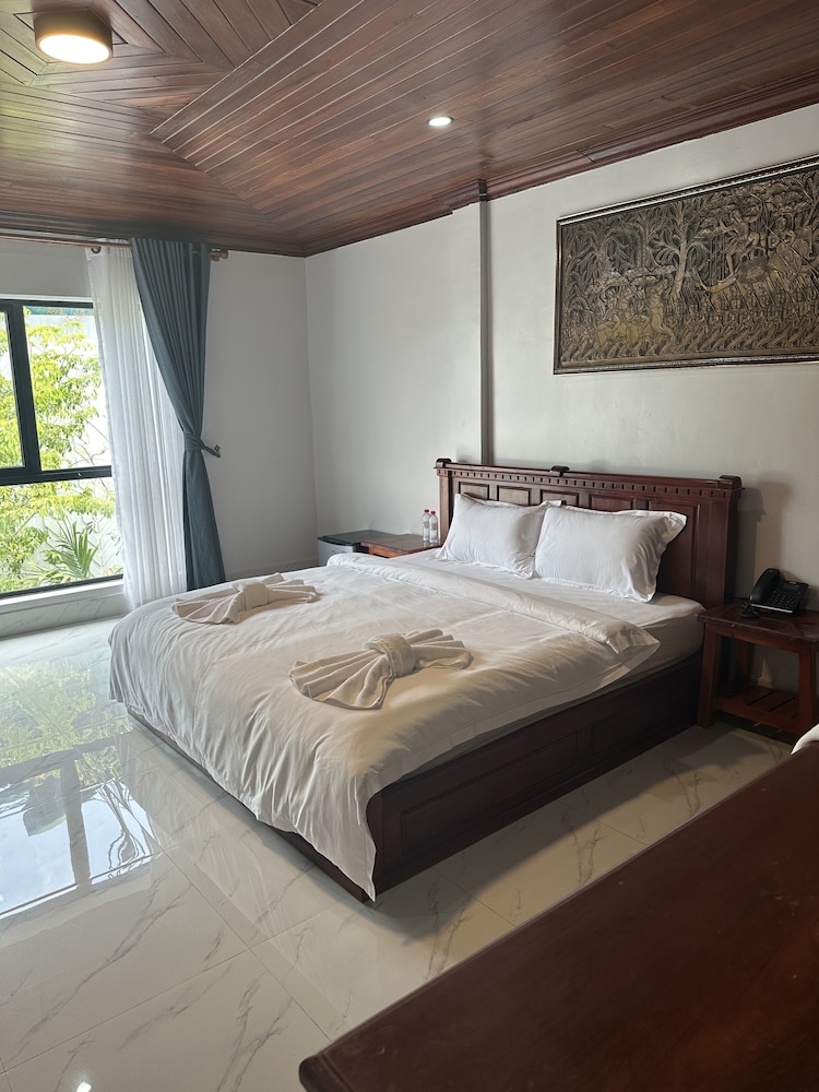 Exclusive Room - Photo 1