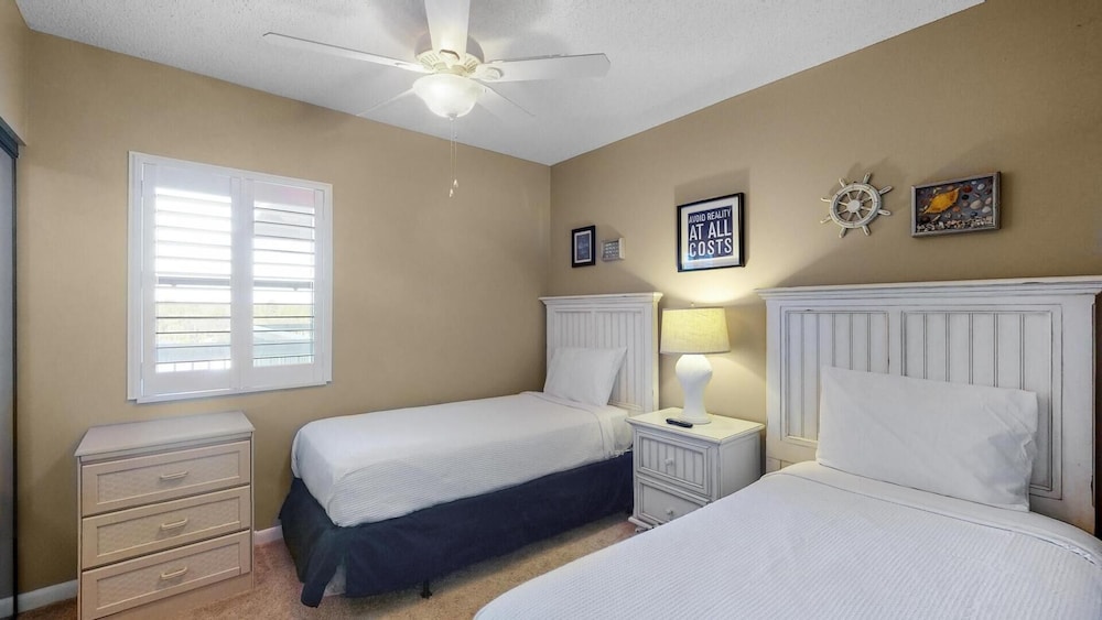 Condo, Multiple Beds, Balcony, Ocean View photo 2