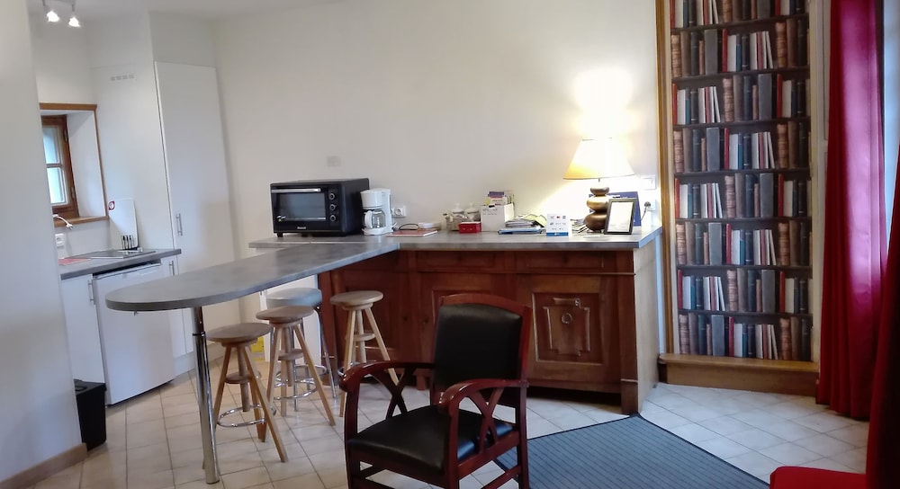 Apartment, Garden View, Ground Floor photo 2