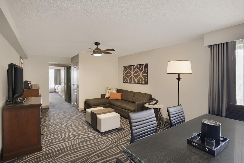 Suite, 1 King Bed, Non Smoking (Conference Suite)