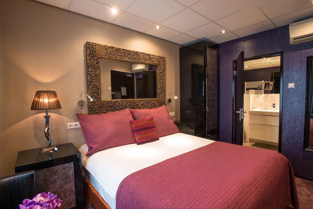 Double Room (small) photo 2