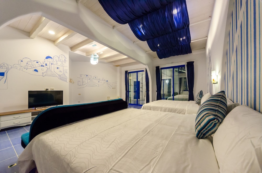 Luxury Quadruple Room