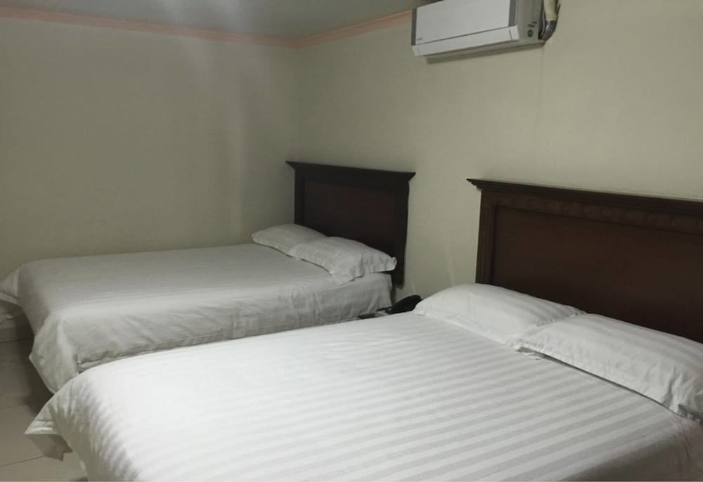 Double Room, 2 Double Beds photo 3