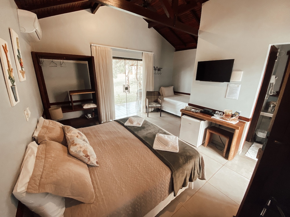 Superior Triple Room, Garden View photo 1