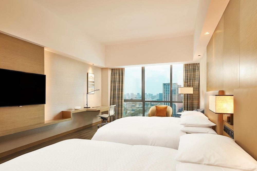 Executive Room, 2 Queen Beds, River View, Executive Level photo 1
