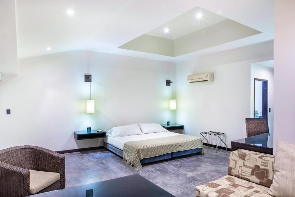 Suite Room photo 2