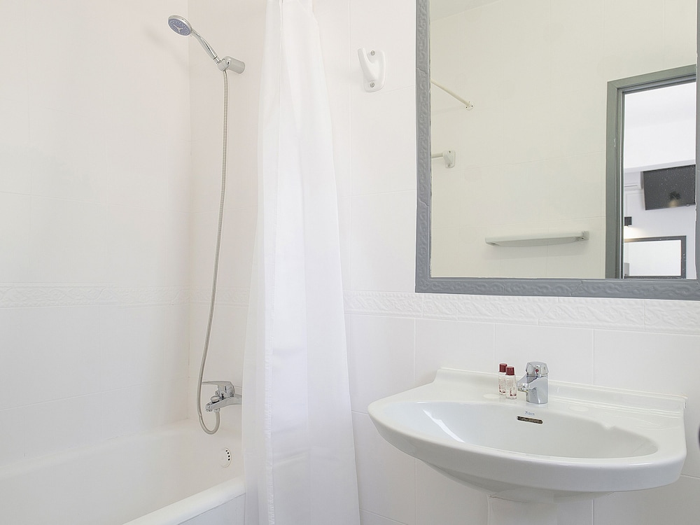 Triple Room - Photo 2