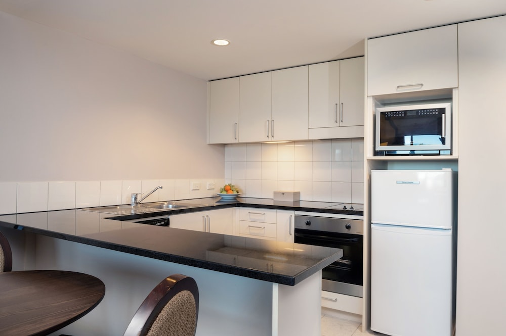 Spencer One-Bedroom Suite - Photo 3