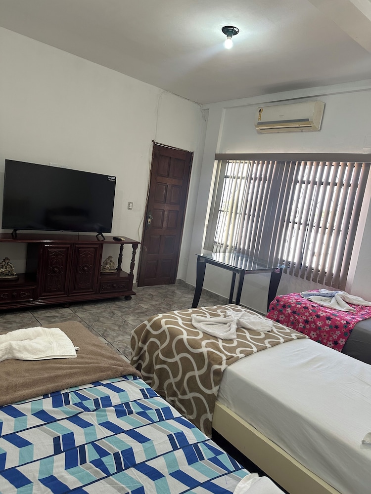 Classic Quadruple Room, City View