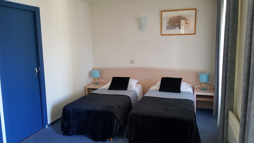 Comfort Twin Room - Photo 2