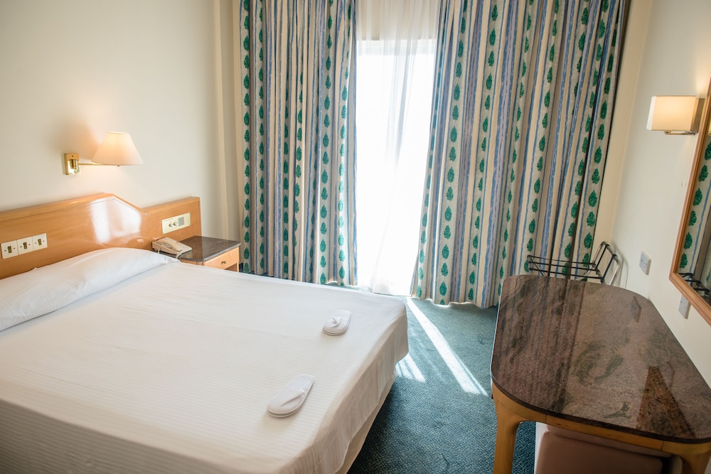 Suite, 1 Bedroom, Sea View photo 2