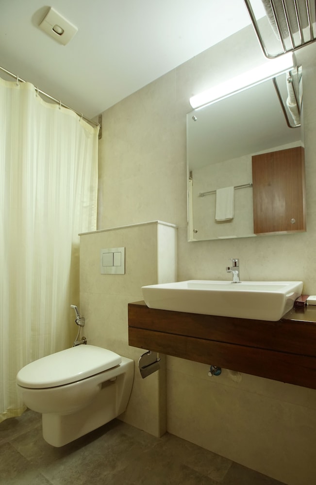 Standard Double Room, 1 Queen Bed photo 2