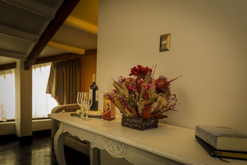 Deluxe Suite photo 1