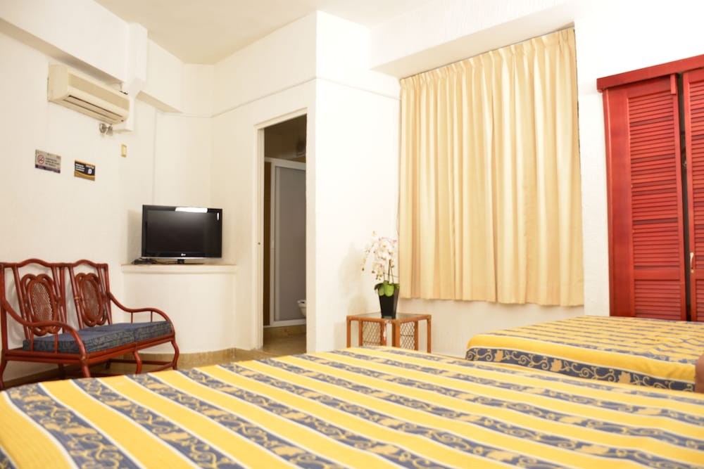 Double Room, 2 Double Beds photo 1