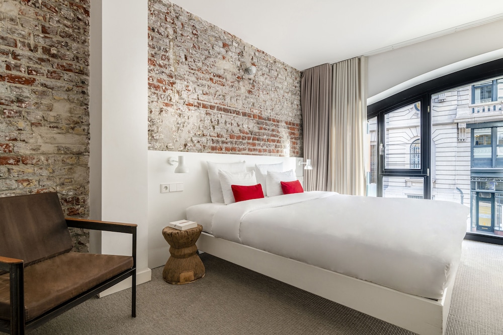Classic Double Room - Photo 1