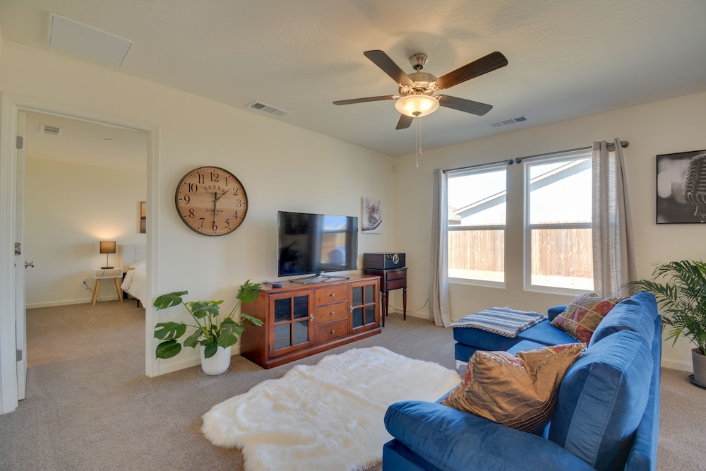 House (4 Bedrooms) photo 1