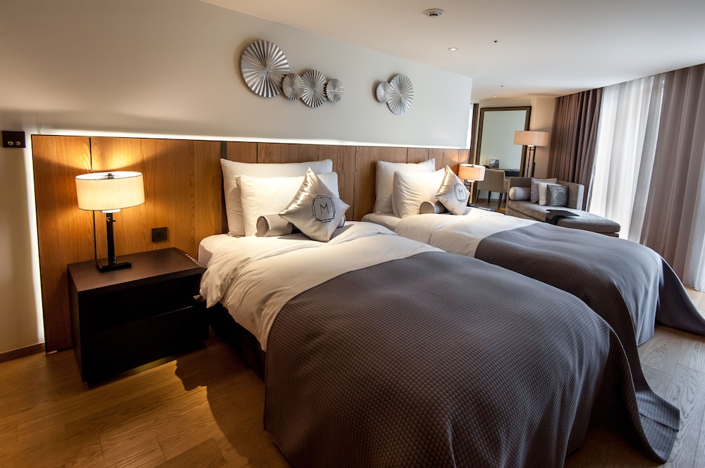 Deluxe Twin Room - Photo 3
