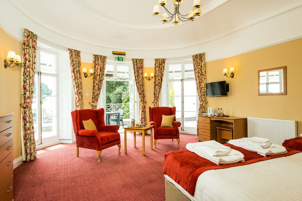Club Room (Family) - Photo 1