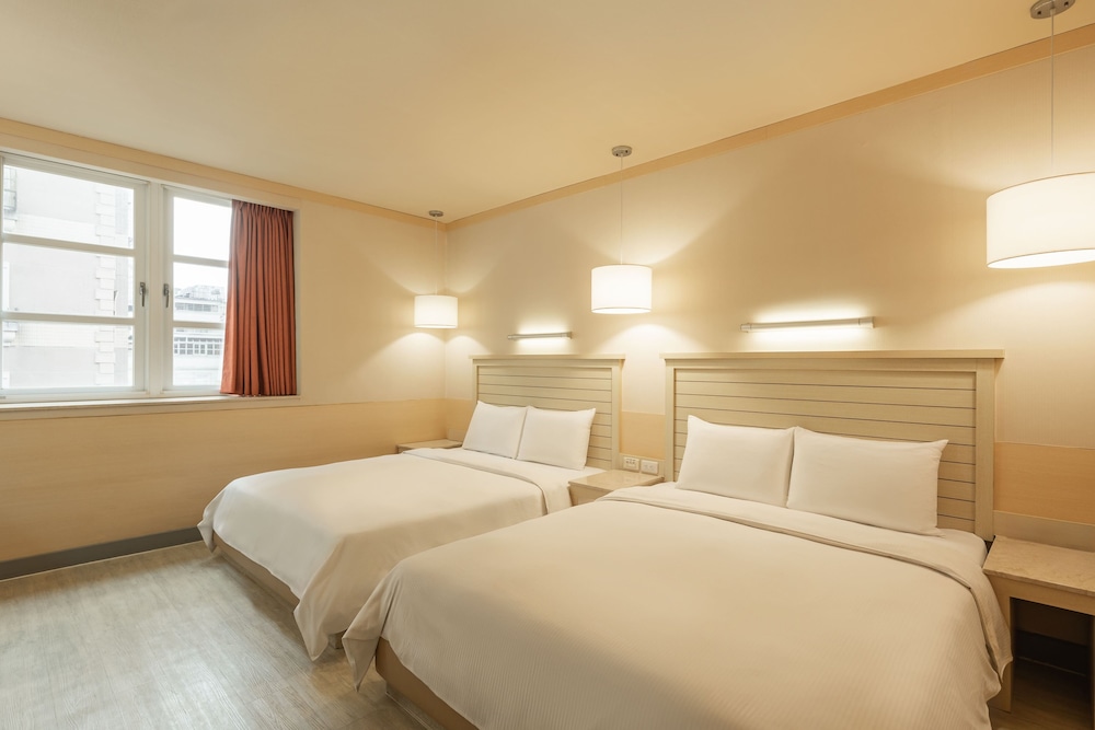 Elite Quadruple Room photo 1