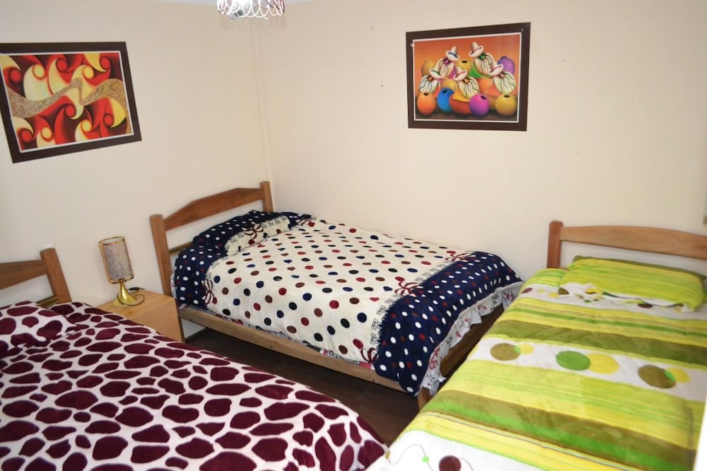 Standard Triple Room, 3 Twin Beds, Non Smoking, Private Bathroom photo 2