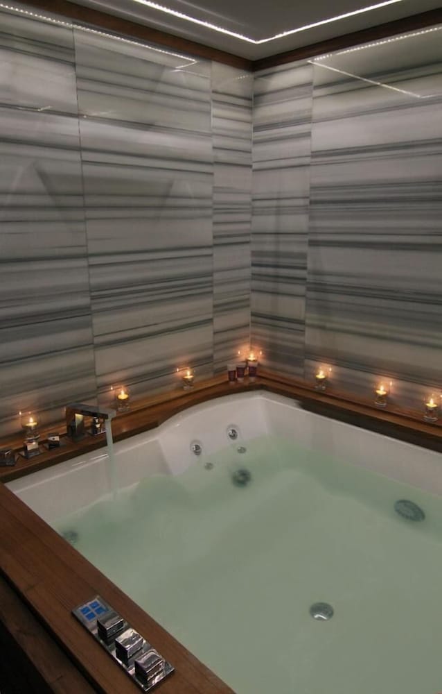 Presidential Suite, River View photo 2