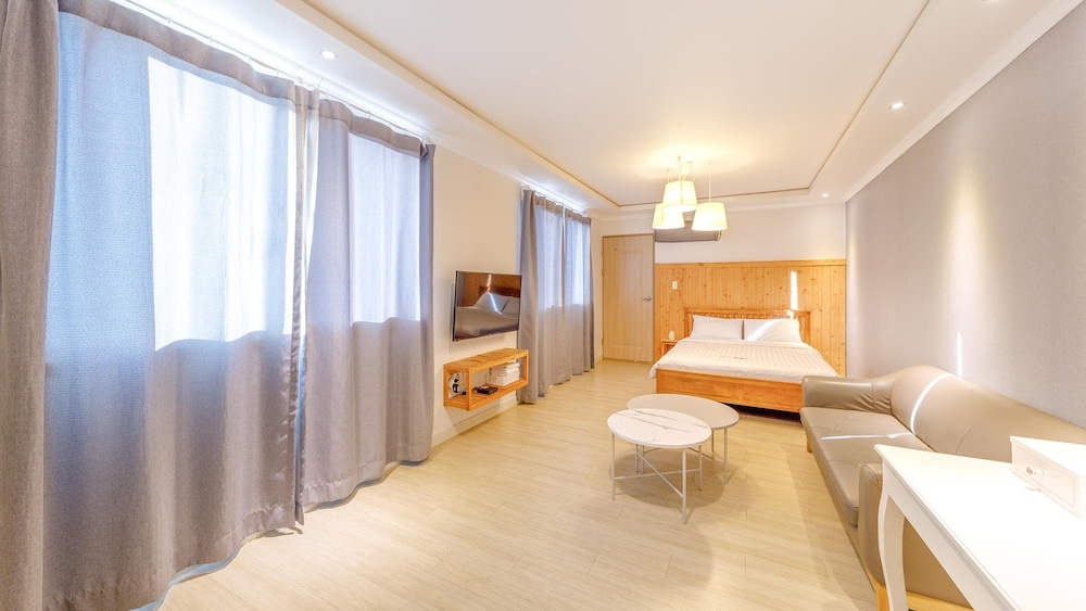 Basic Room, 1 Bedroom (ssangdung-ijaliA(Indoor BBQ)) - Photo 6