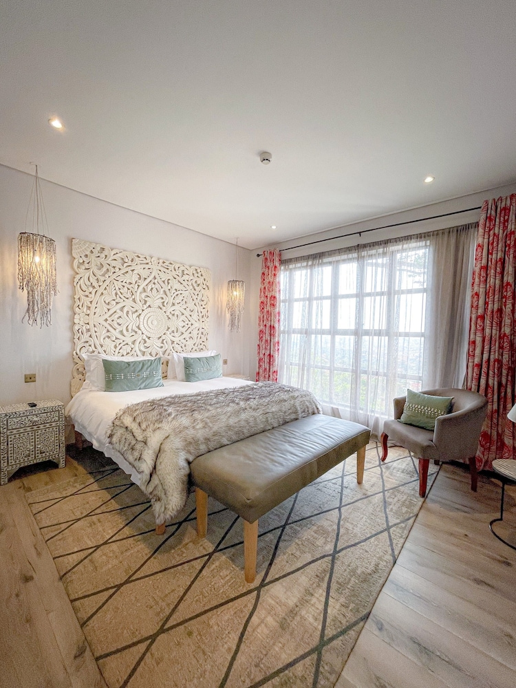 Diplomatic Suite photo 2